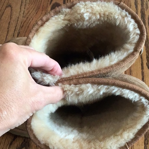 UGG Australia classic tall women’s size 6 - Picture 11 of 11